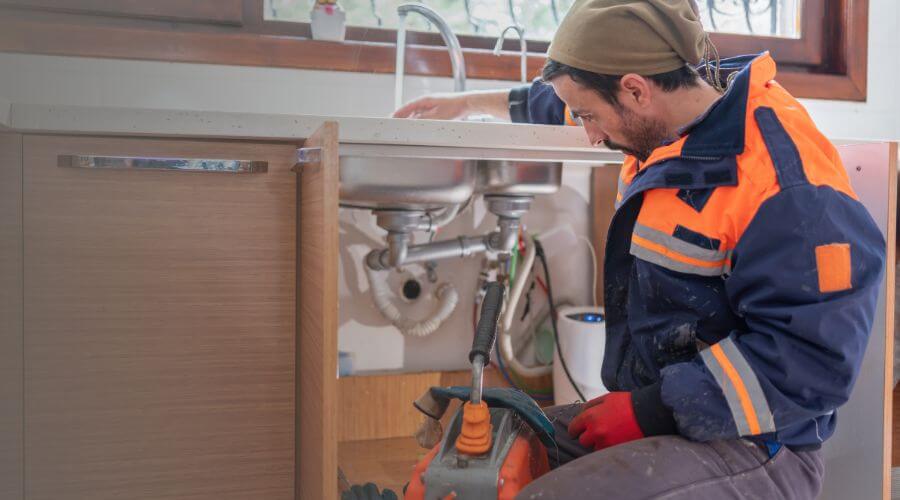 Professional same day plumber in Hume, IL